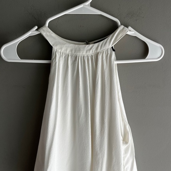 Forever 21 White Romper Halter Neck Sleeveless Lace Trim Flowy Casual Summer - Picture 2 of 12